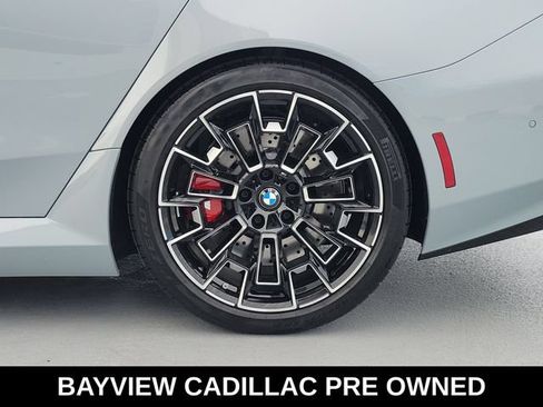 Used 2026 BMW M5 Touring AWD/4WD image 9