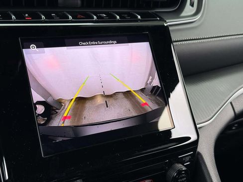 New 2025 Jeep Grand Cherokee L Laredo w/ Trailer Tow Package image 32