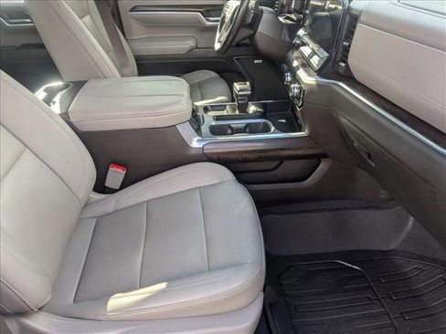 Used 2023 GMC Sierra 1500 SLT w/ SLT Premium Plus Package image 18