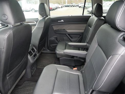 Used 2021 Volkswagen Atlas SE w/ Panoramic Sunroof Package AWD/4WD image 22