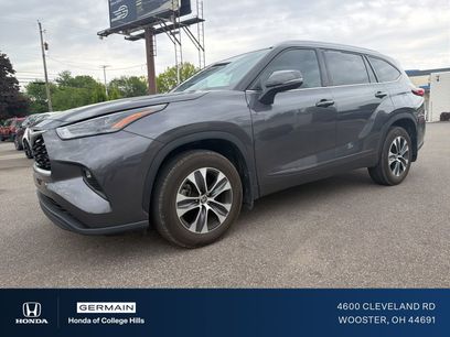 Used 2022 Toyota Highlander XLE
