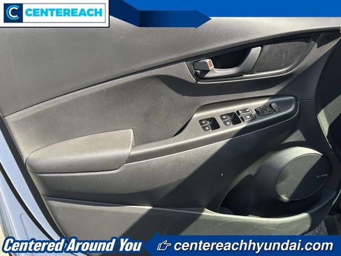 Used 2020 Hyundai Kona SEL Plus AWD/4WD image 14