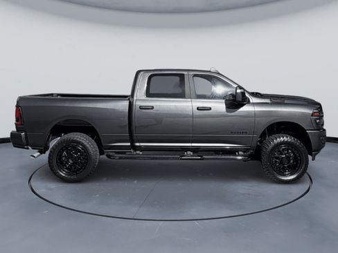 Used 2026 RAM 2500 Big Horn AWD/4WD image 4