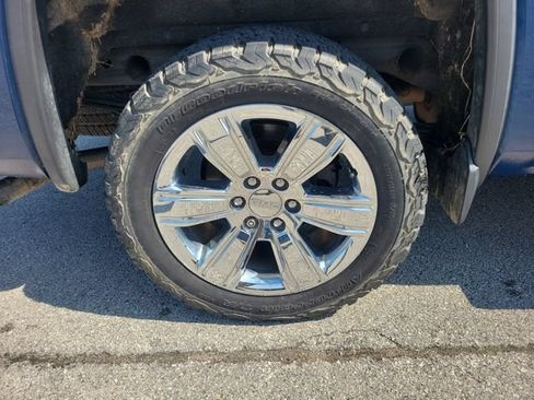 Used 2017 GMC Sierra 1500 SLT AWD/4WD image 6