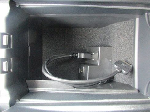 Used 2012 Mercedes-Benz C 300 4MATIC Sedan image 25
