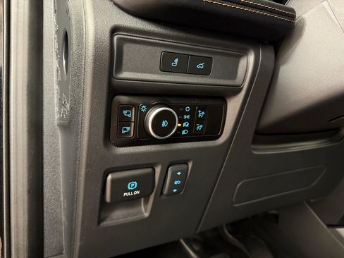 Used 2023 Ford Expedition Max Platinum AWD/4WD image 20