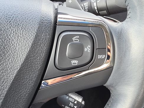 Used 2013 Toyota Avalon XLE Touring w/ Preferred Accessory Package FWD image 19