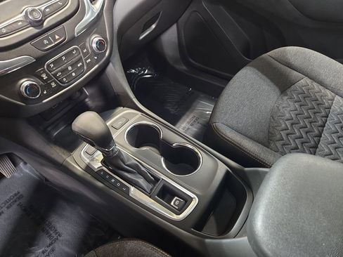 Used 2022 Chevrolet Equinox LT image 26
