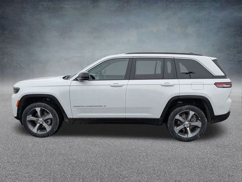 New 2026 Jeep Grand Cherokee Limited AWD/4WD image 7