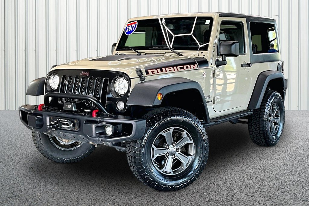 Used 2017 Jeep Wrangler Rubicon w/ Quick Order Package 24Z Recon AWD/4WD image 3