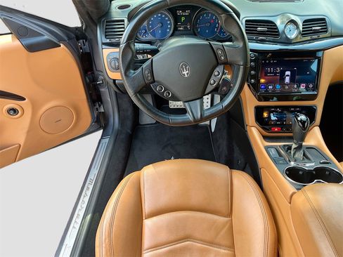 Used 2017 Maserati GranTurismo Sport image 22