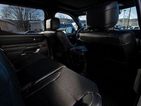 Used 2023 Toyota Tundra Platinum w/ Advanced Package image 31