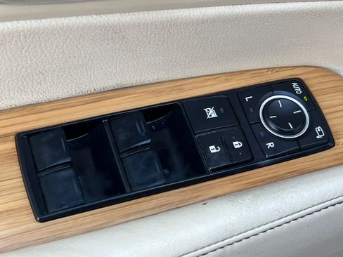 Used 2015 Lexus RX 450h FWD image 13