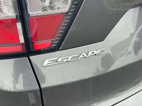 Used 2018 Ford Escape SEL AWD/4WD image 32
