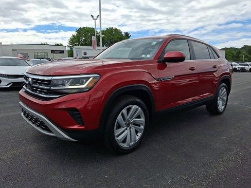 Used 2020 Volkswagen Atlas Cross Sport SE AWD/4WD image 3