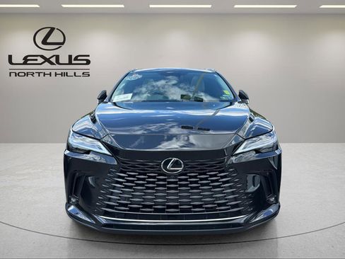 Used 2025 Lexus RX 350 AWD w/ Convenience Package image 2