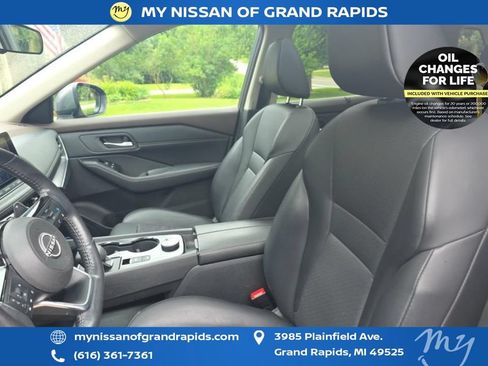 Used 2023 Nissan Rogue SV w/ SV Premium B Package AWD/4WD image 8