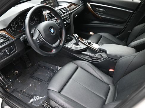 Used 2016 BMW 328i Sedan RWD image 16