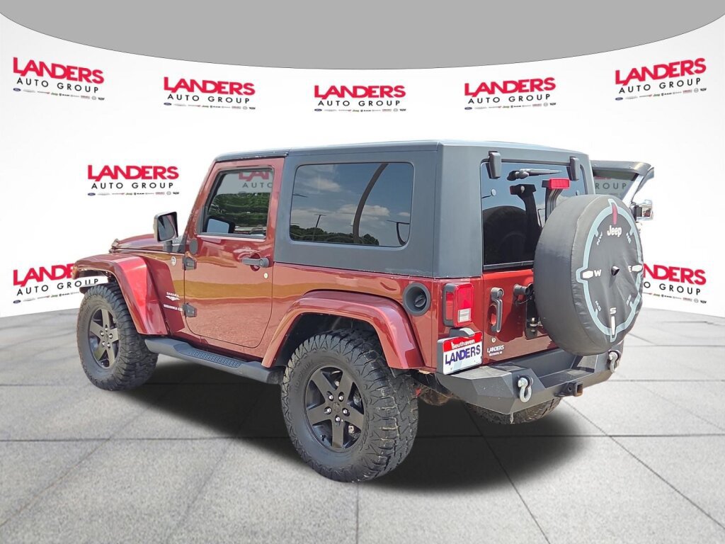 Used 2008 Jeep Wrangler Sahara w/ Dual Top Group AWD/4WD image 5