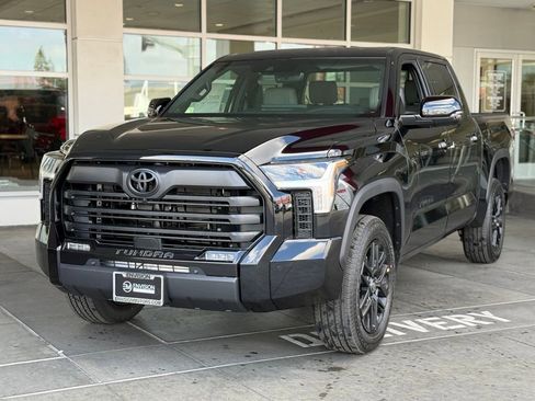 New 2025 Toyota Tundra Limited image 2