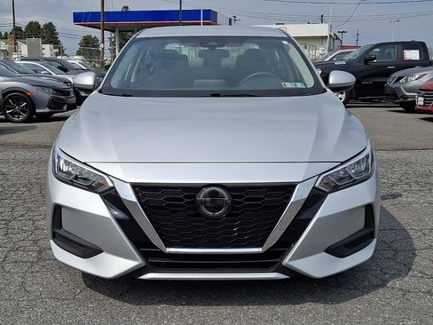 Used 2023 Nissan Sentra SV image 2