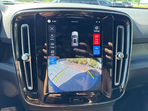 Used 2023 Volvo XC40 Recharge Ultimate w/ Protection Package Premier AWD/4WD image 26