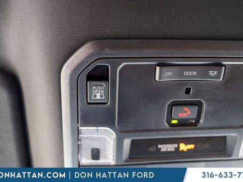 Used 2025 Toyota Tacoma SR5 w/ SR5 Upgrade Package image 17