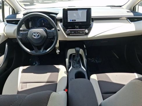 Used 2026 Toyota Corolla LE FWD image 7