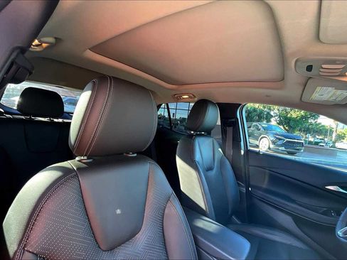 Certified 2022 Buick Encore GX Essence w/ Experience Buick Package image 21