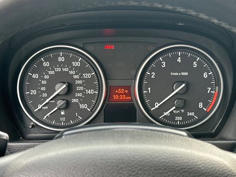 Used 2013 BMW 335i Convertible image 19