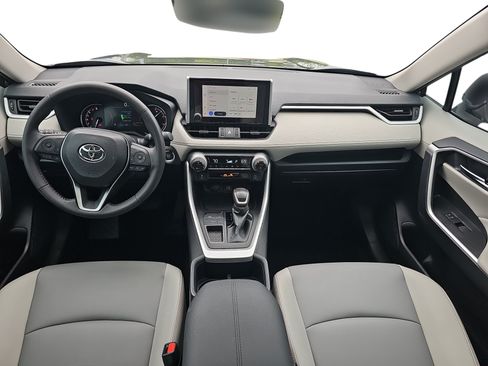 Used 2024 Toyota RAV4 XLE Premium FWD image 9