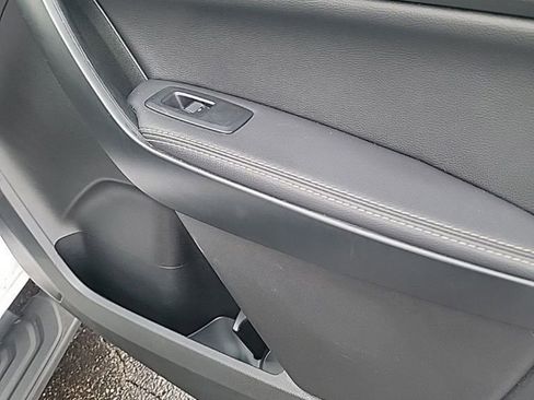 Used 2023 Ford Ranger Lariat w/ FX4 Off-Road Package image 35