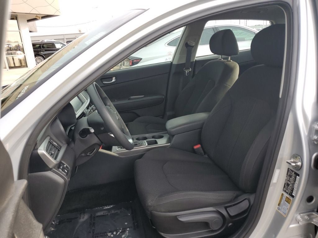 Used 2019 Kia Optima LX FWD image 16
