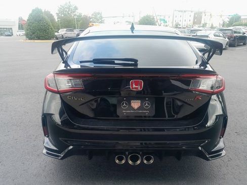 Used 2025 Honda Civic Type R image 19