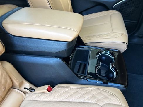 Used 2025 Jeep Grand Cherokee L Summit w/ Advanced Protech Group IV image 29