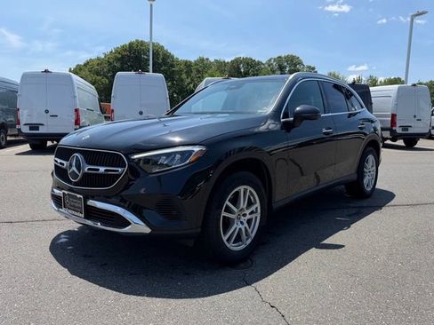 Certified 2023 Mercedes-Benz GLC 300 4MATIC image 3