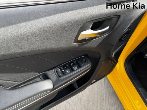 Used 2018 Dodge Charger R/T w/ Beats Audio Group image 11