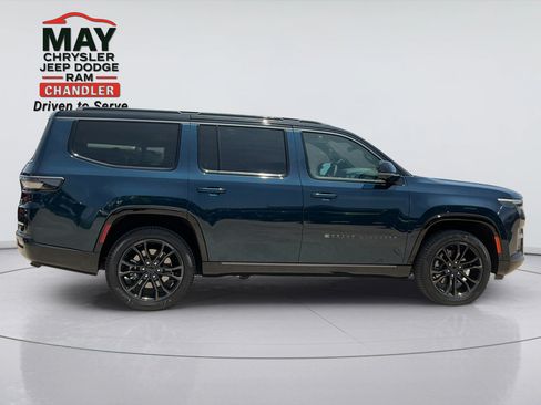 New 2026 Jeep Grand Wagoneer Summit w/ Rear Seat Video Group I AWD/4WD image 8