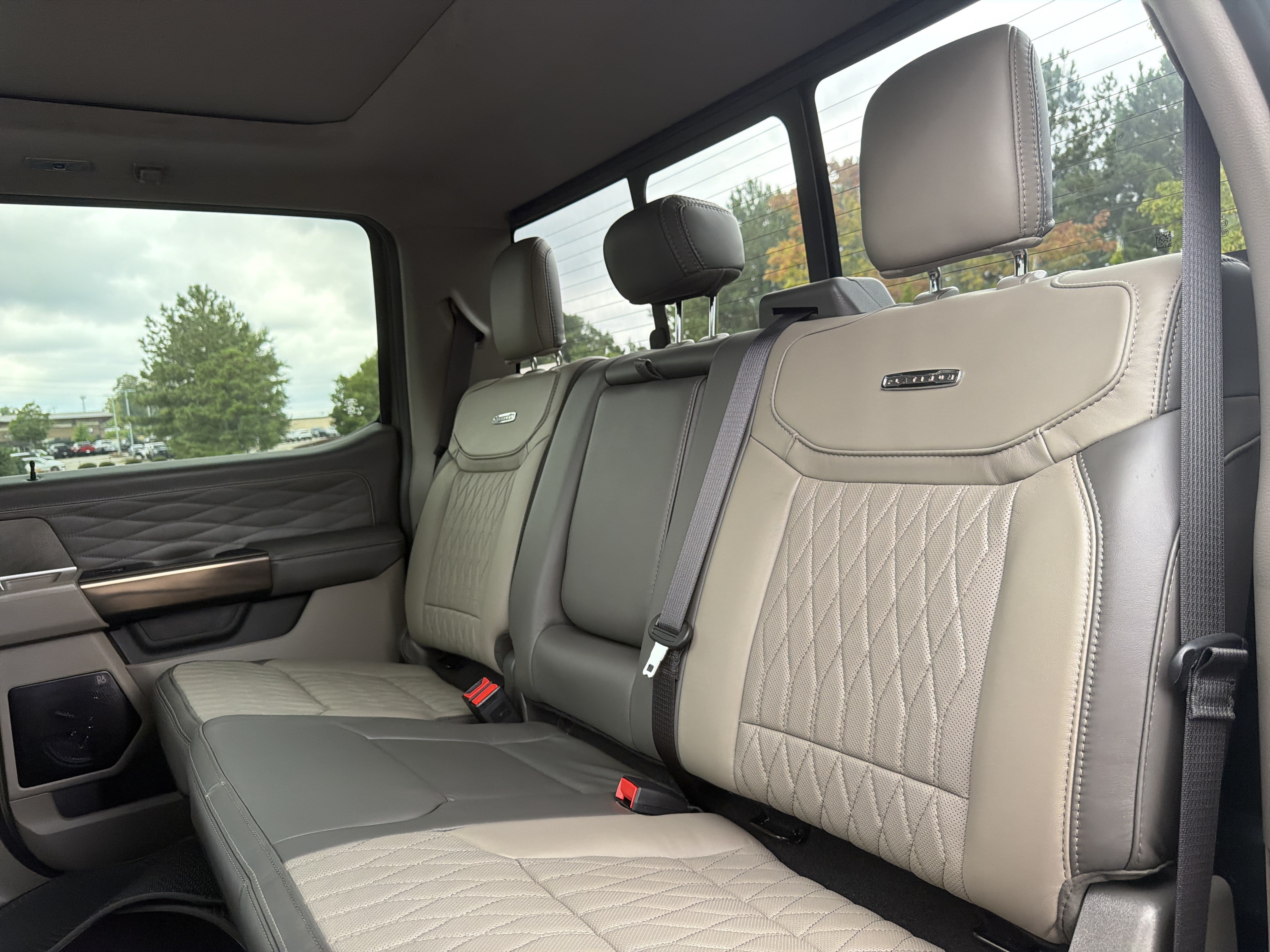 Used 2026 Ford F450 Platinum w/ Platinum Plus Package AWD/4WD image 10