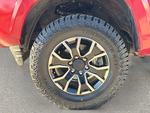 Used 2023 Toyota Tacoma TRD Sport image 43