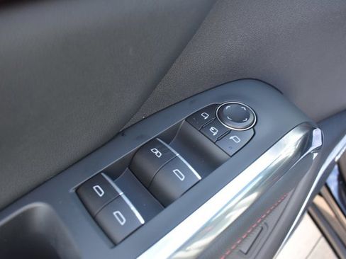 New 2026 Chevrolet Traverse RS image 13