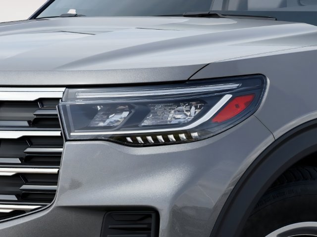Used 2027 Ford Explorer Active AWD/4WD image 18