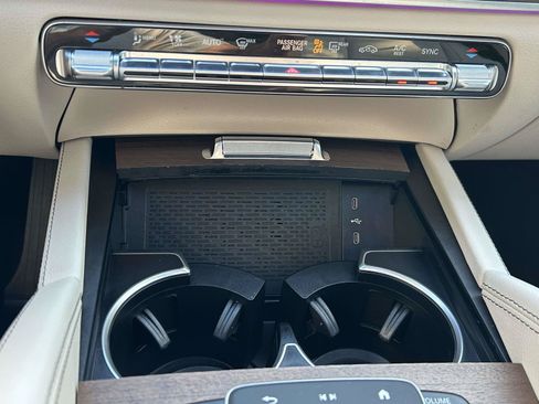 Certified 2025 Mercedes-Benz GLE 450 4MATIC image 34
