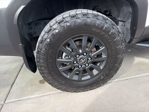 Used 2025 Toyota Land Cruiser 1958 image 29