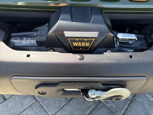 Used 2024 Jeep Wrangler Unlimited Rubicon 392 image 33