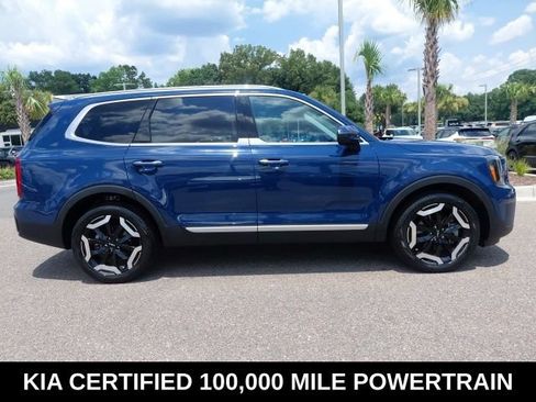 Certified 2024 Kia Telluride S w/ S Sunroof Package AWD/4WD image 8