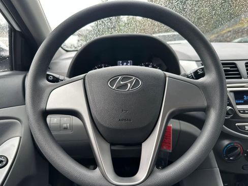 Used 2016 Hyundai Accent SE FWD image 19