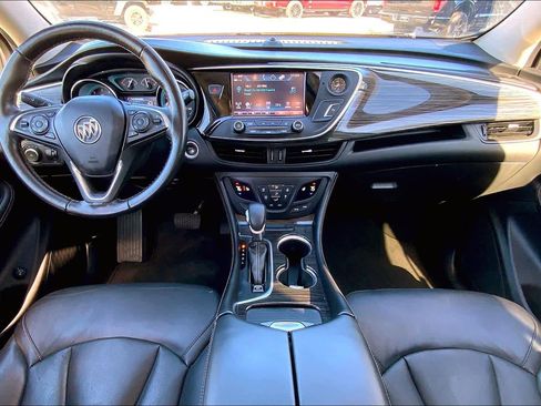 Used 2018 Buick Envision Essence image 13