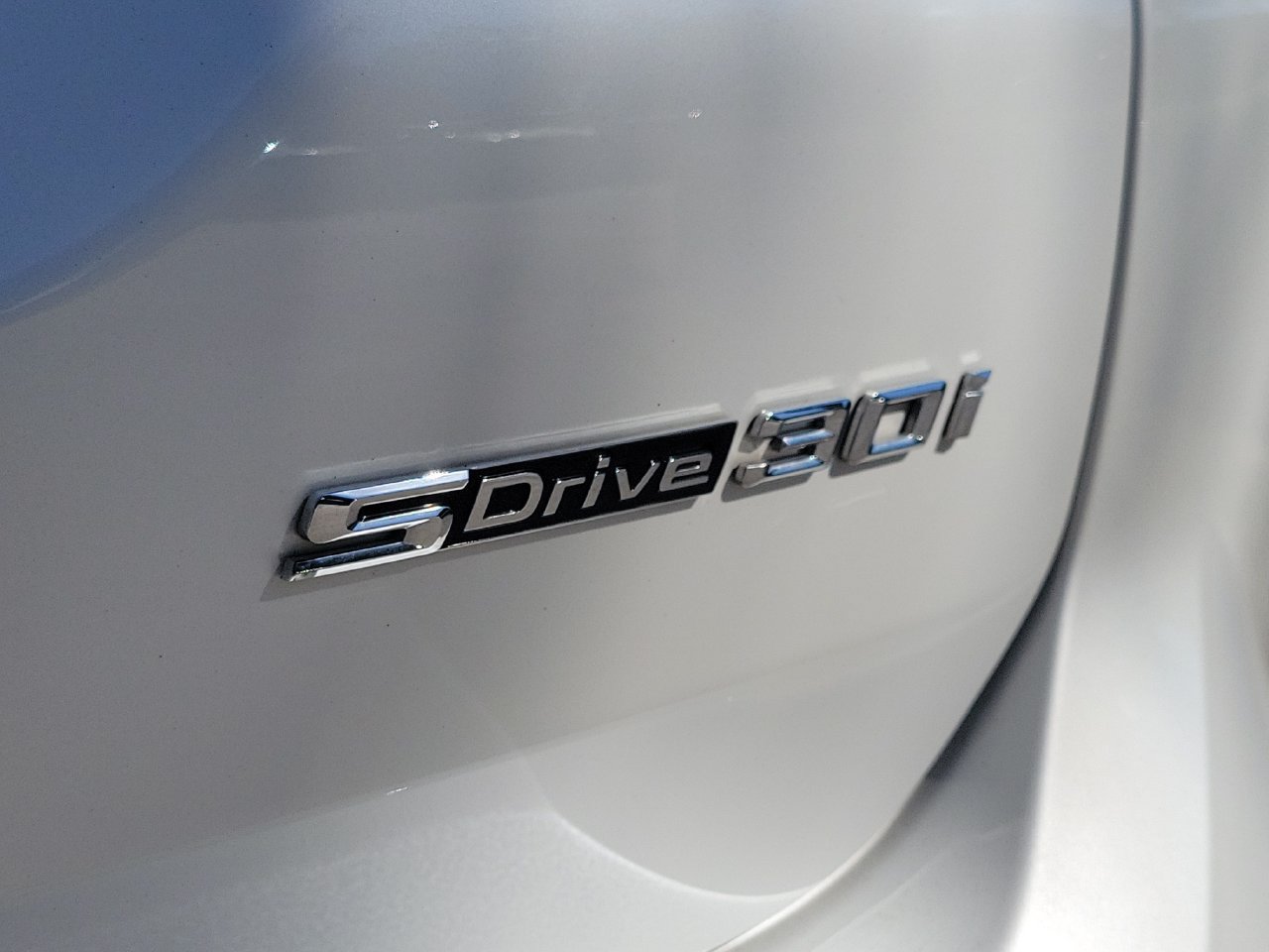 Used 2023 BMW X3 sDrive30i w/ M Sport Package RWD image 7