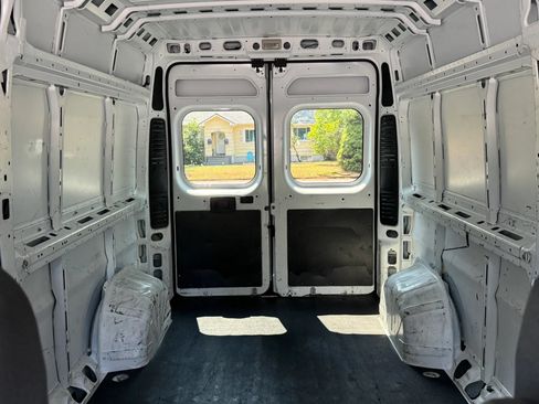 Used 2021 RAM ProMaster 2500 FWD image 24